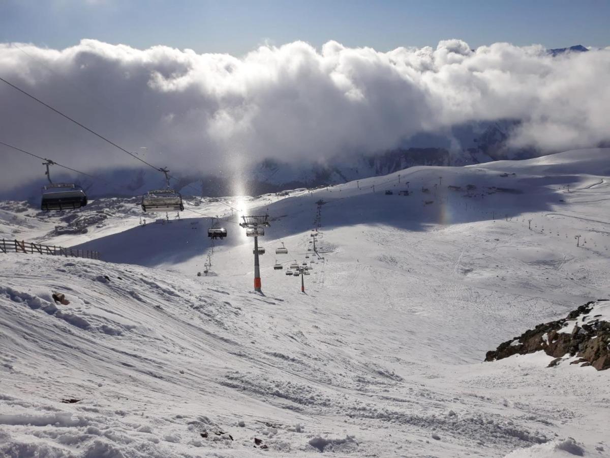 Atrium Mountain View Apartment, New Gudauri Esterno foto